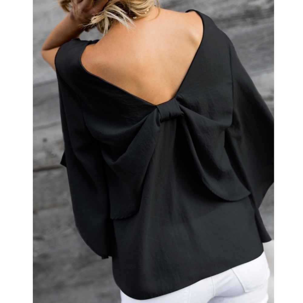 💥LAST ONE!💥 Black V-Neck Bowknot Blouse - Picture 2 of 6